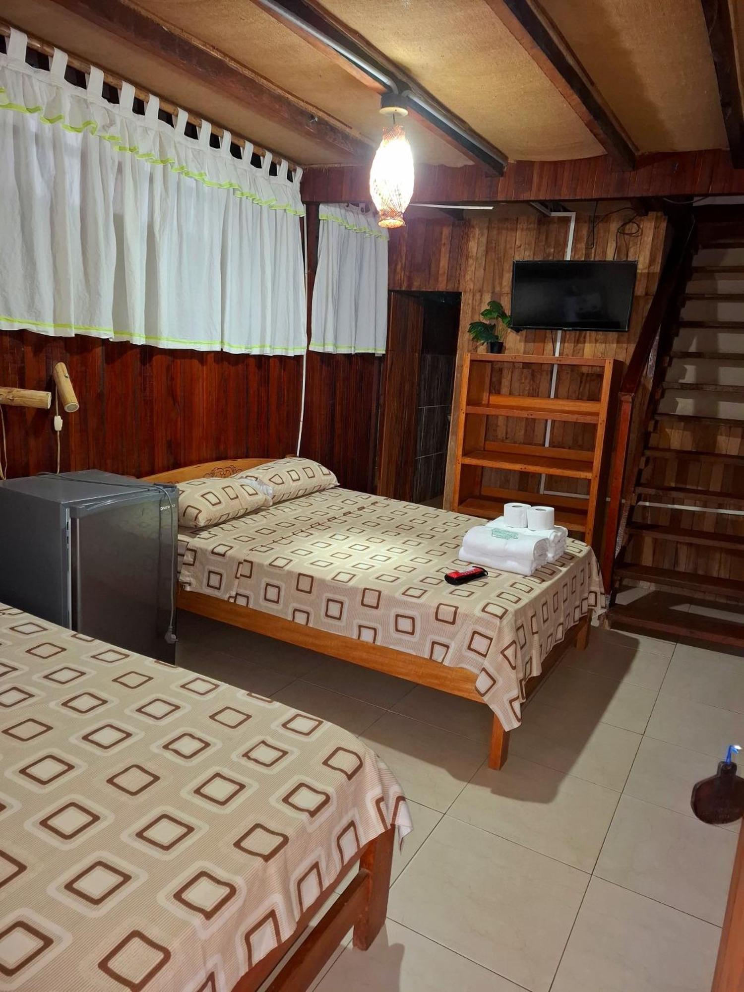 Madera Labrada Lodge Ecologico Тарапото Экстерьер фото