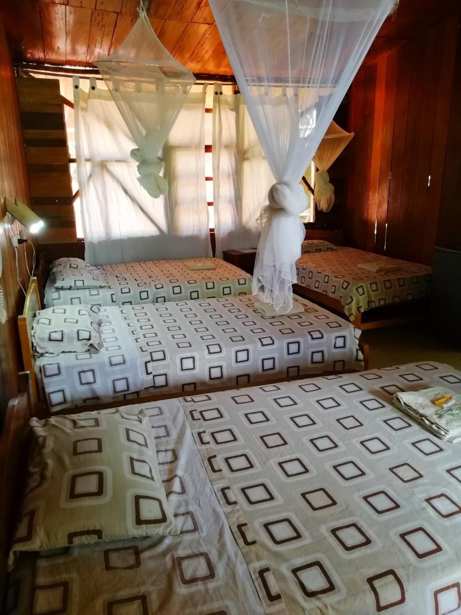 Madera Labrada Lodge Ecologico Тарапото Экстерьер фото